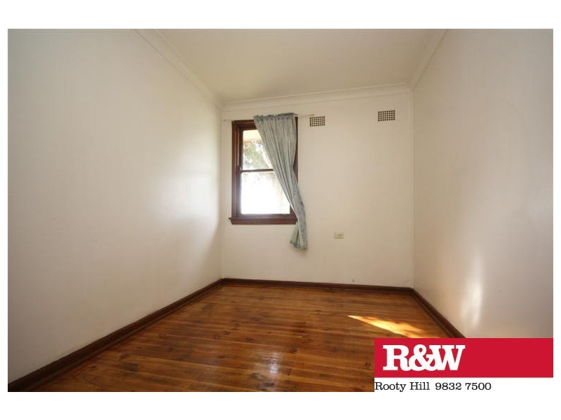 House 35 Lang Crescent, Blackett NSW 2770