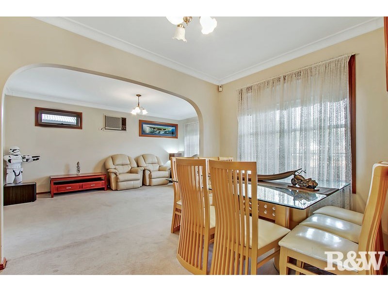 9 Labrador Street, Rooty Hill NSW 2766