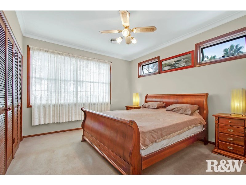 9 Labrador Street, Rooty Hill NSW 2766