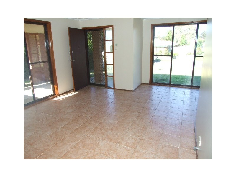 1 ECHO CLOSE, Kingswood NSW 2747