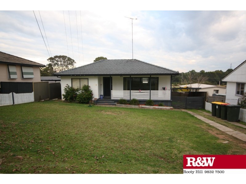 20 Nella Dan Avenue, Tregear NSW 2770