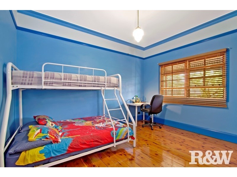 9 Everitt Crescent, Minchinbury NSW 2770