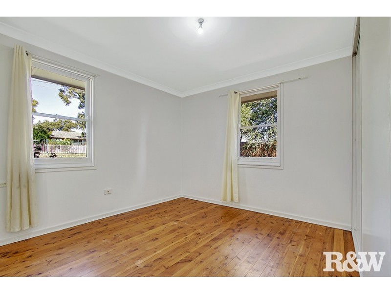 48 Parkes Crescent, Blackett NSW 2770