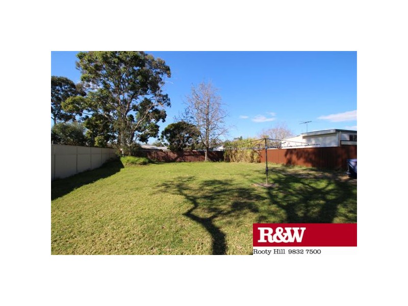 225 Carlisle Avenue, Hebersham NSW 2770
