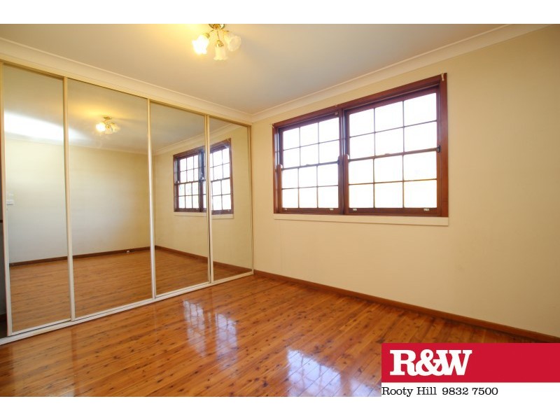 5 Leyte Avenue, Lethbridge Park NSW 2770