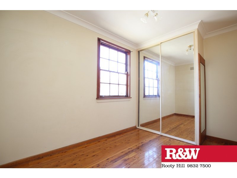 5 Leyte Avenue, Lethbridge Park NSW 2770