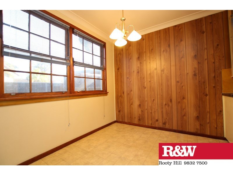 5 Leyte Avenue, Lethbridge Park NSW 2770