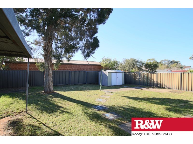 5 Leyte Avenue, Lethbridge Park NSW 2770