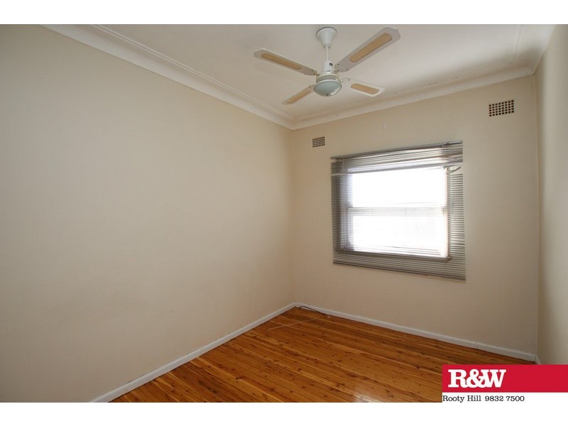 14 Constance Avenue, Oxley Park NSW 2760