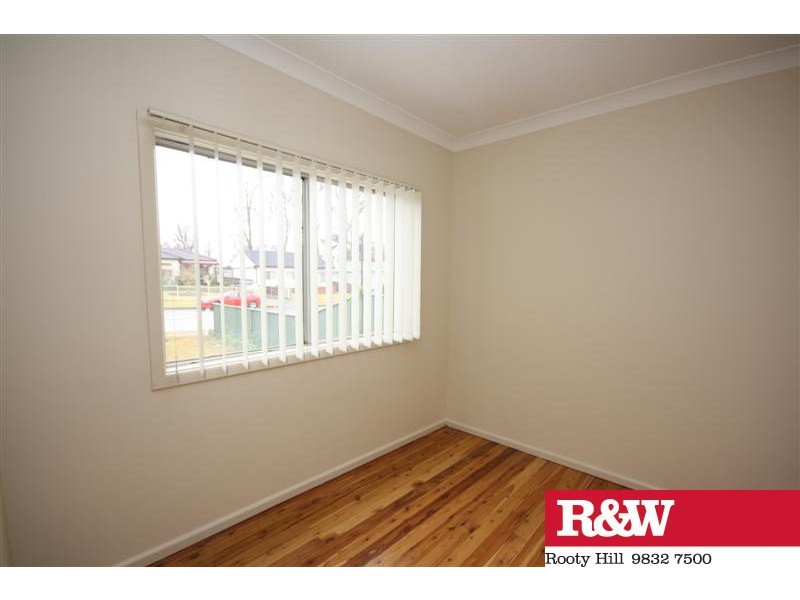 88 Eton Road, Cambridge Park NSW 2747