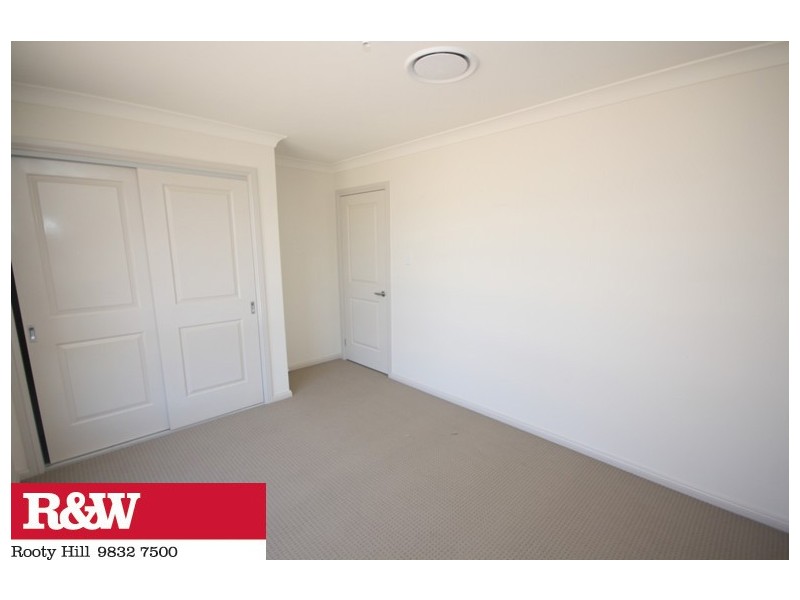 13b Cassar Place, Oakhurst NSW 2761