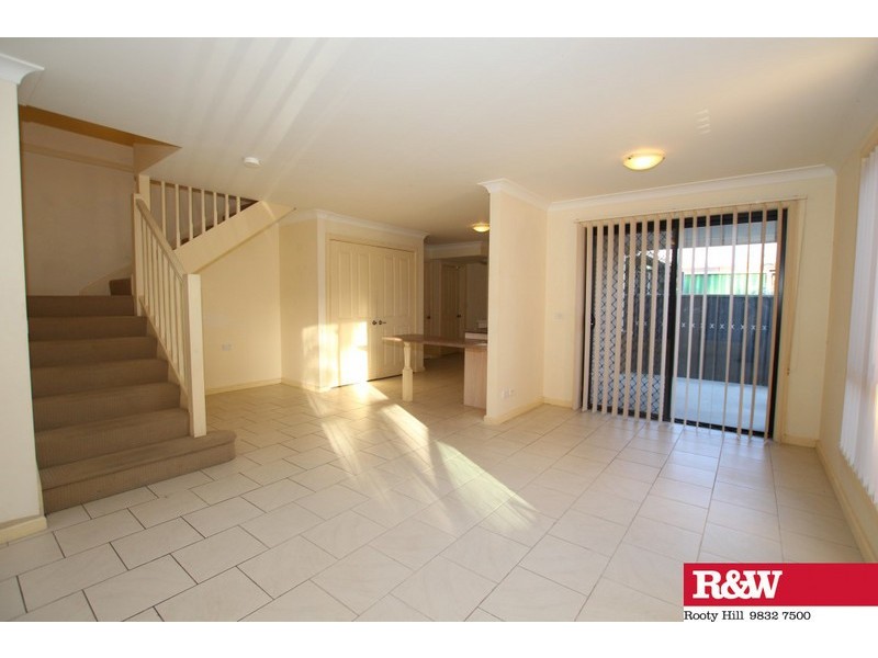 2/29 Pembroke Street, Cambridge Park NSW 2747