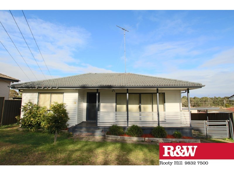 House 20 Nella Dan Avenue, Tregear NSW 2770