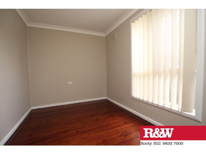 House 20 Nella Dan Avenue, Tregear NSW 2770