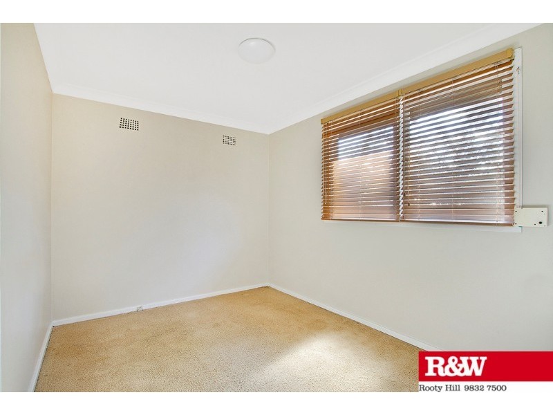 15 Roebuck Crescent, Willmot NSW 2770