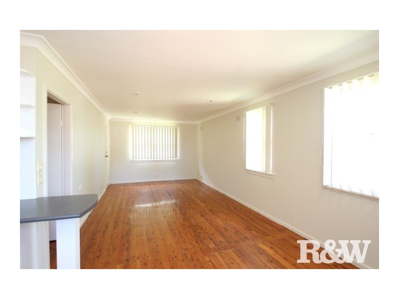 25 Kavieng Avenue, Whalan NSW 2770