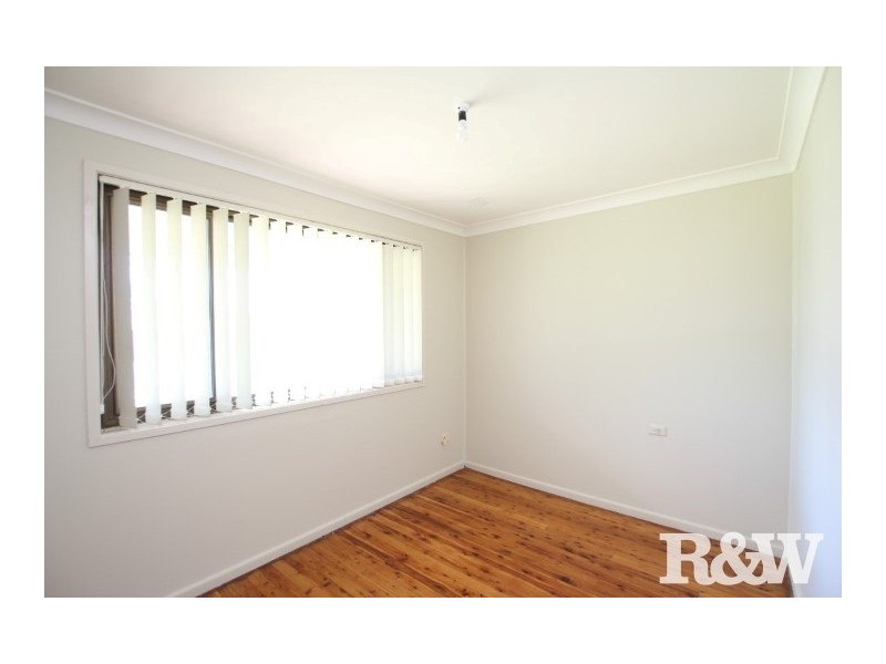 25 Kavieng Avenue, Whalan NSW 2770