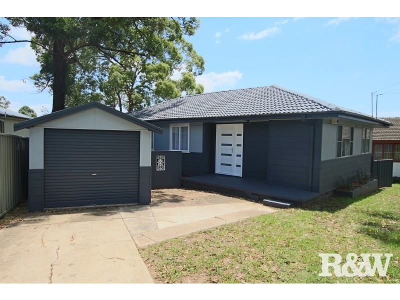 43 Nella Dan Avenue, Tregear NSW 2770