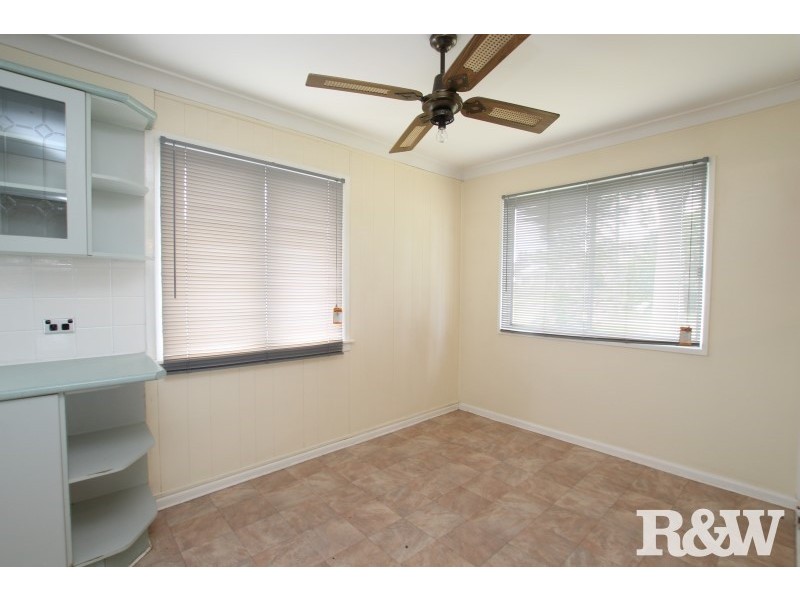 43 Nella Dan Avenue, Tregear NSW 2770