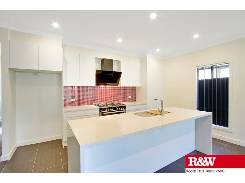 No. 7  Darug Avenue, Glenmore Park NSW 2745