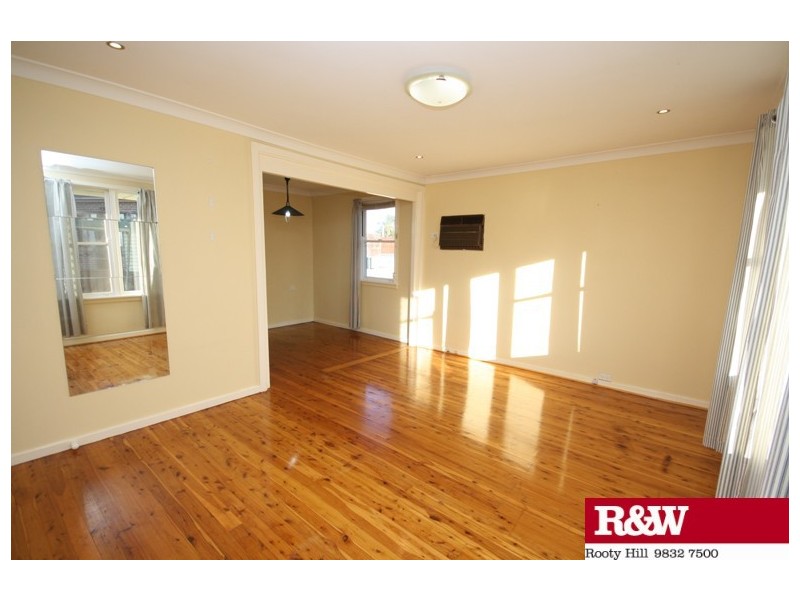 6 Hindemith Avenue, Emerton NSW 2770