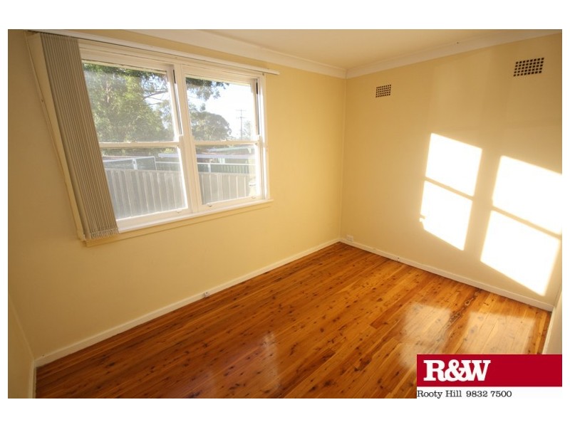 6 Hindemith Avenue, Emerton NSW 2770