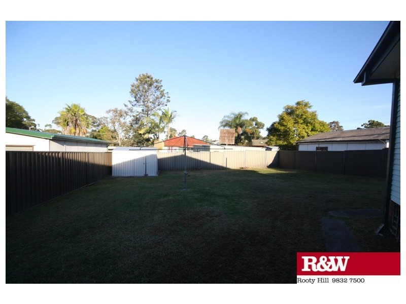 6 Hindemith Avenue, Emerton NSW 2770
