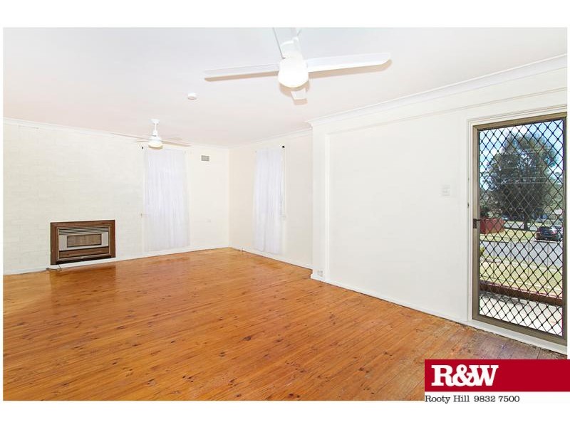 54 Nella Dan Avenue, Tregear NSW 2770