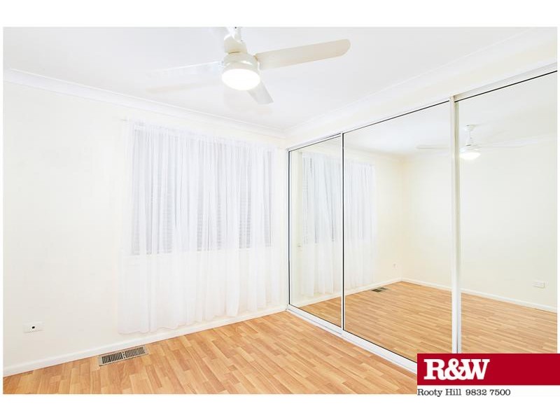 54 Nella Dan Avenue, Tregear NSW 2770