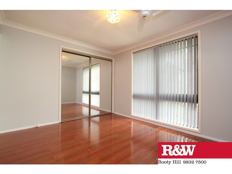 House 4 Haldis Place, Plumpton NSW 2761