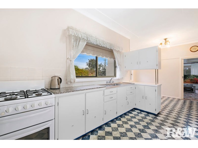 14 Doonside Road, Doonside NSW 2767