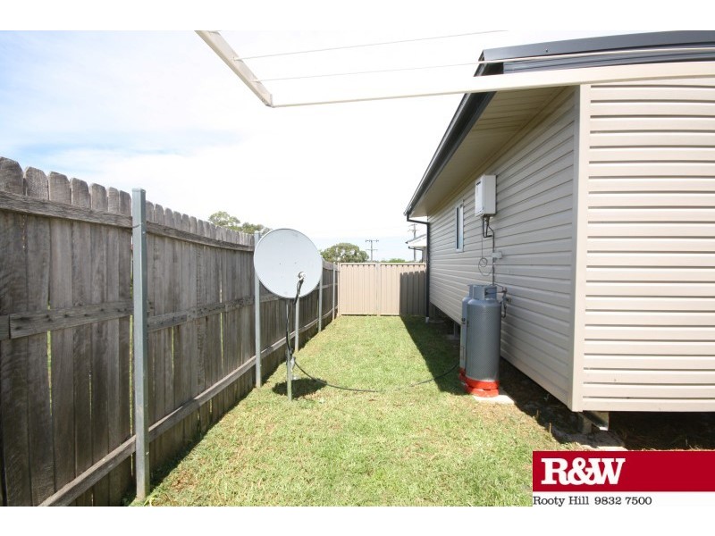 29a Nella Dan Avenue, Tregear NSW 2770