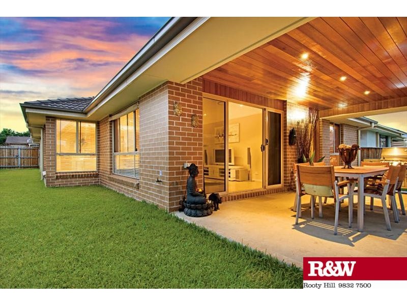 14 Chilton Avenue, Oakhurst NSW 2761