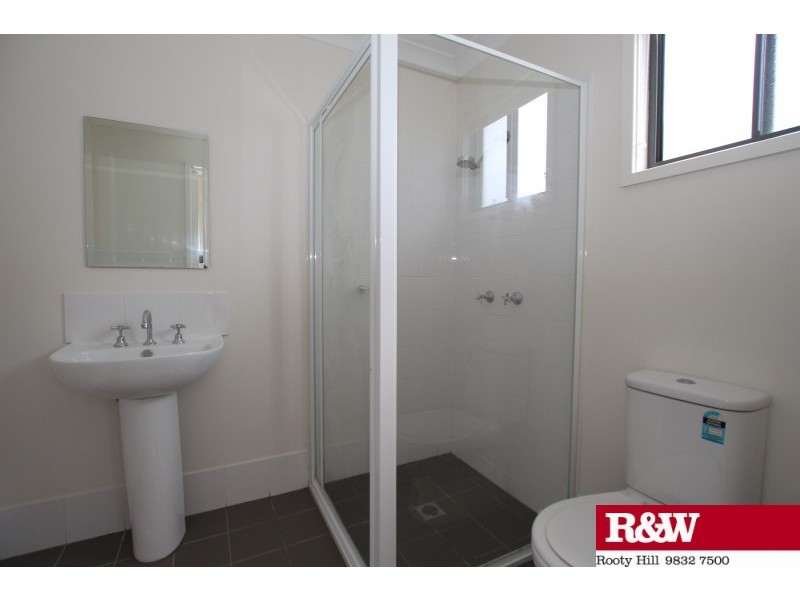 15a Gasmata Crescent, Whalan NSW 2770