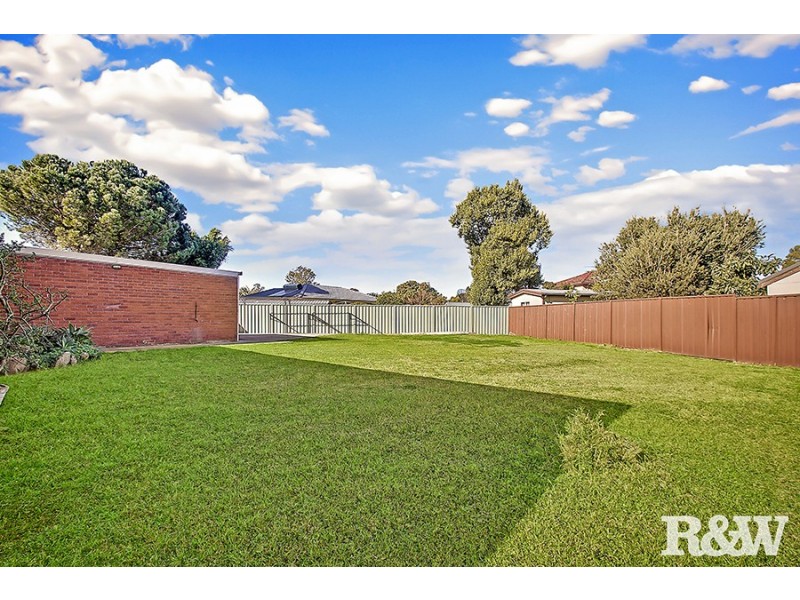 16 Fred Allen Place, Rooty Hill NSW 2766