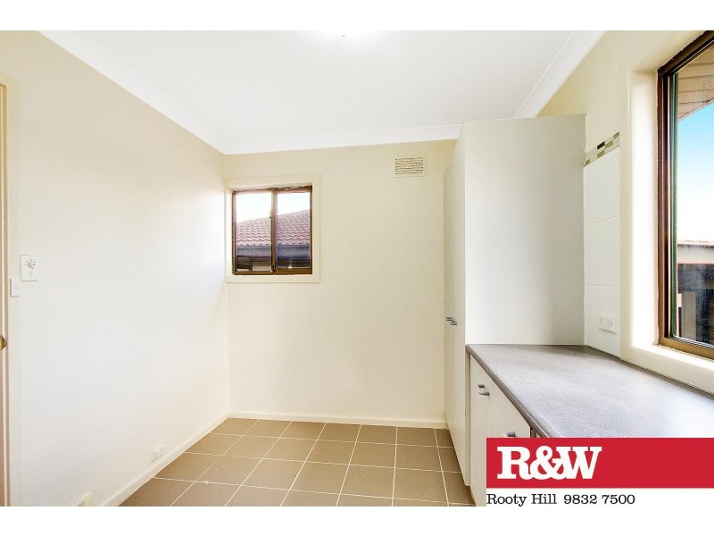 10 Finisterre Avenue, Whalan NSW 2770