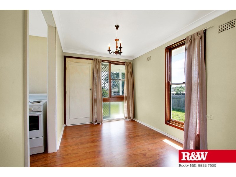 18 Richardson Crescent, Hebersham NSW 2770