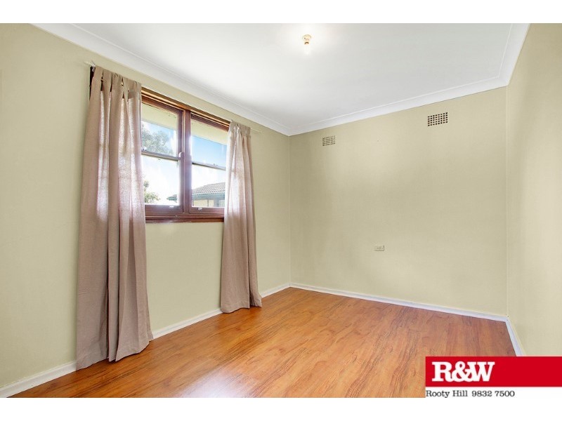 18 Richardson Crescent, Hebersham NSW 2770