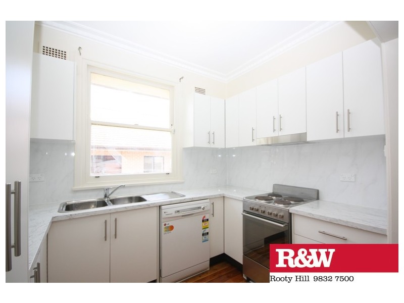 15 Montrose Street, Quakers Hill NSW 2763