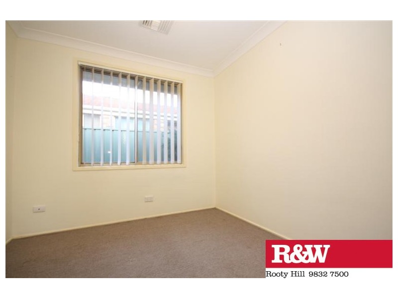 35 Colebee Crescent, Hassall Grove NSW 2761