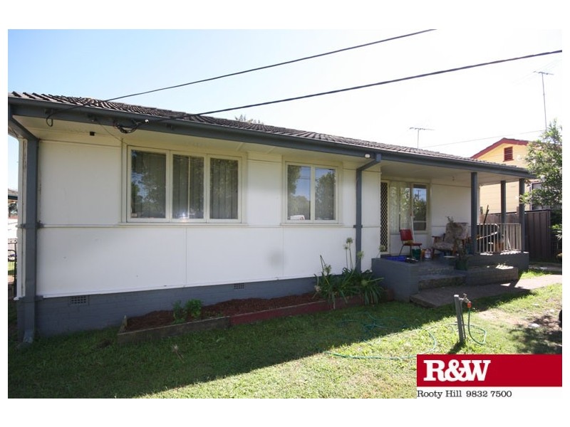 8 Colbeck Street, Tregear NSW 2770