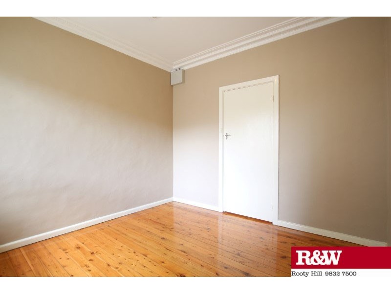 75 Canberra Street, Oxley Park NSW 2760