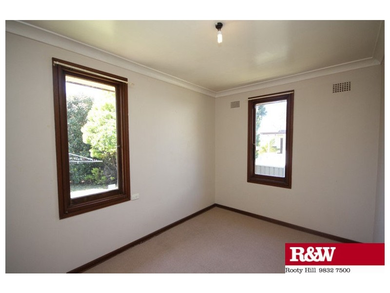90 CAPTAIN COOK DRIVE, Willmot NSW 2770