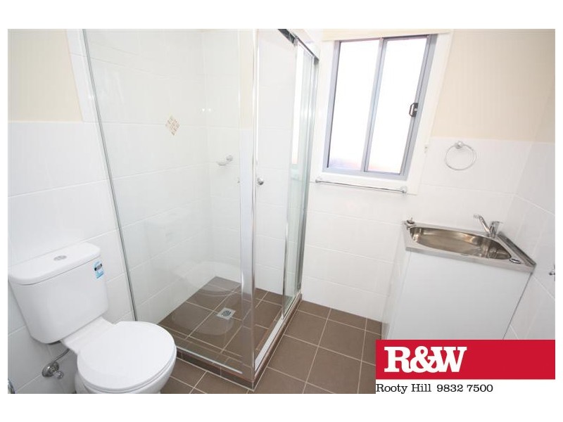 41A Lingayen Avenue, Lethbridge Park NSW 2770