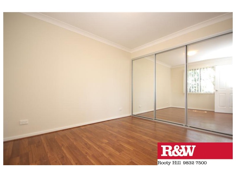 41A Lingayen Avenue, Lethbridge Park NSW 2770