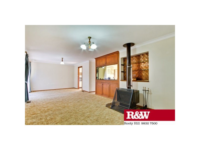 16 Doctor Lawson Place, Rooty Hill NSW 2766