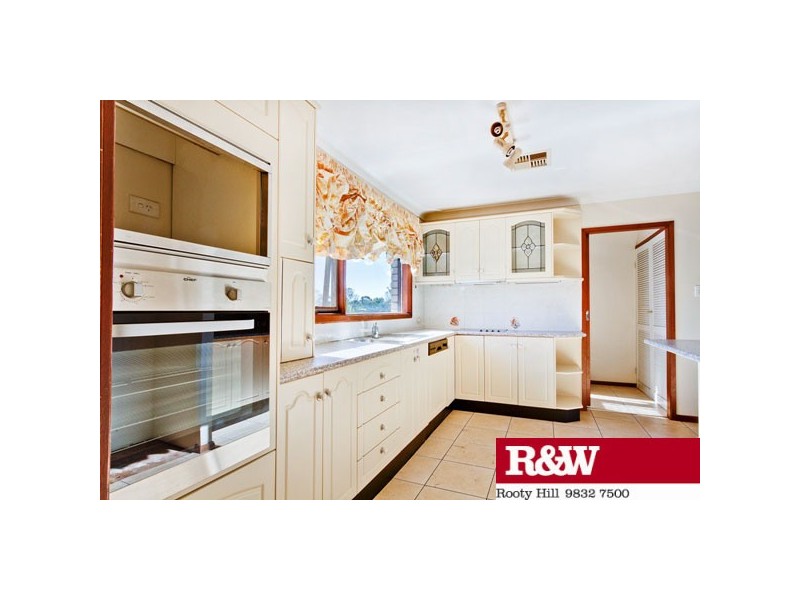 16 Doctor Lawson Place, Rooty Hill NSW 2766