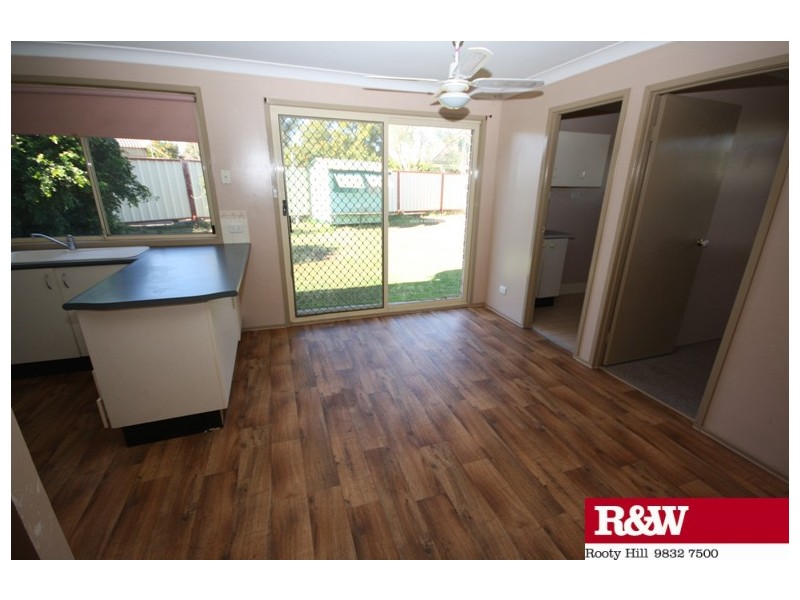 8A Thompson Avenue, Oxley Park NSW 2760
