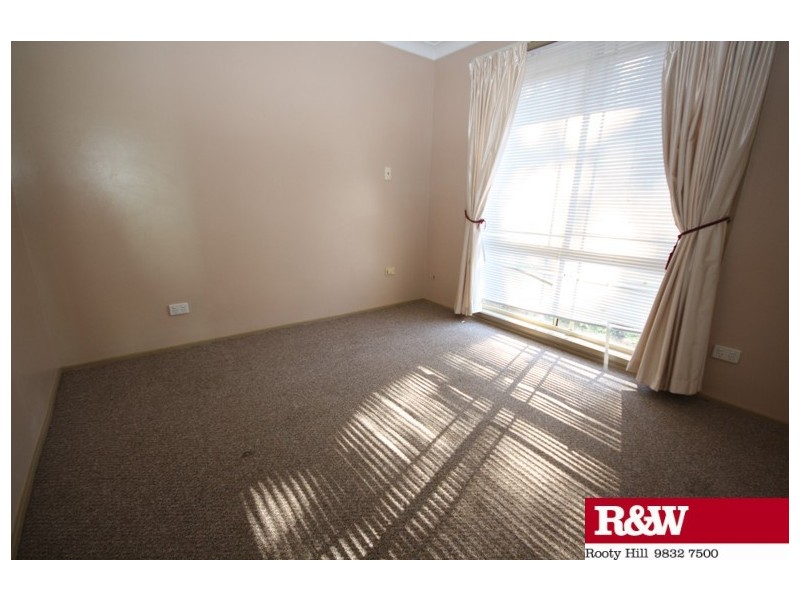 8A Thompson Avenue, Oxley Park NSW 2760