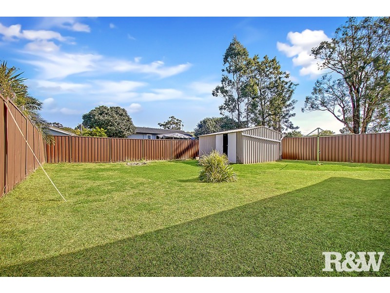 206 Woodstock Avenue, Whalan NSW 2770